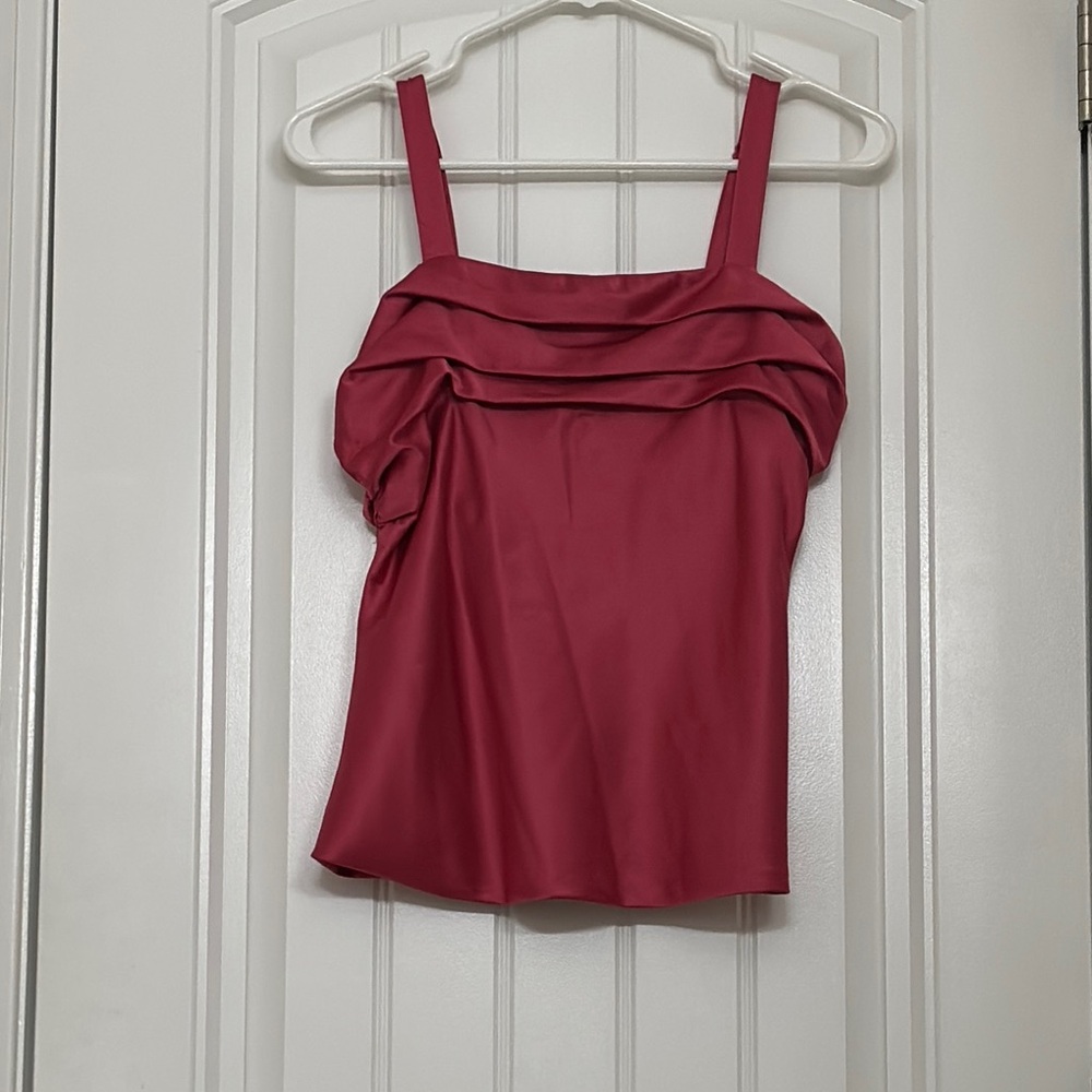 Elegant darker pink Sleeveless Top for work